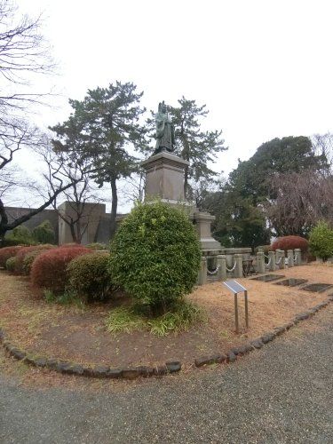 近くの掃部山公園まで1,718m（徒歩22分）