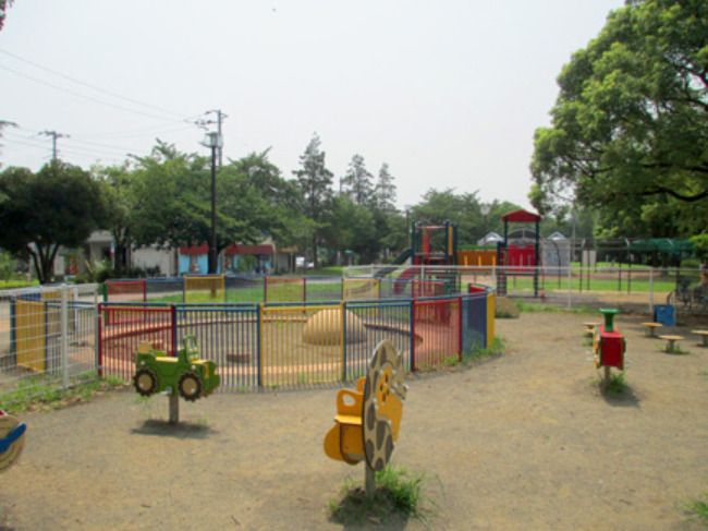 近くの東綾瀬公園まで1,385m（徒歩18分）