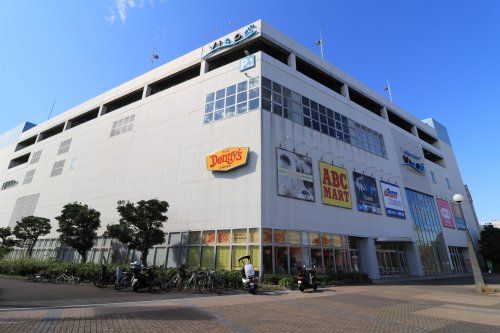 近くのヴィスポ横須賀まで2,082m（徒歩27分）