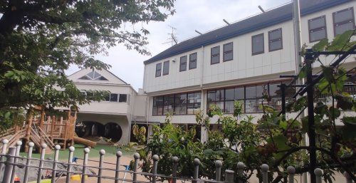 近くの認定こども園菅原天満幼稚園まで185m(徒歩3分)