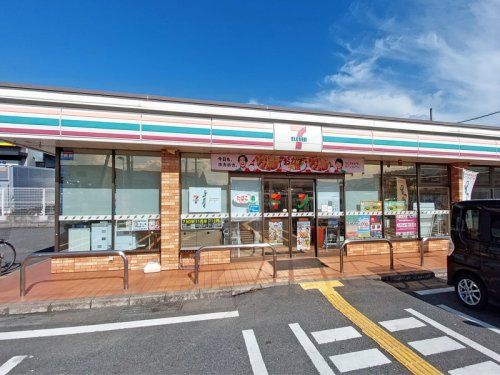 近くのセブンイレブン 栗東林西店まで453m(徒歩6分)