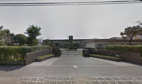 近くの鹿屋市立細山田中学校まで817m(徒歩11分)