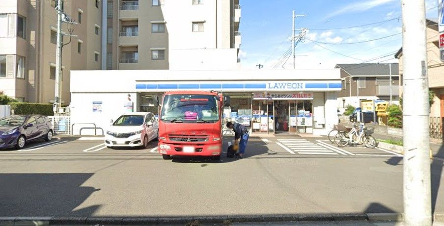 近くのローソン 三鷹牟礼四丁目店まで393m(徒歩5分)