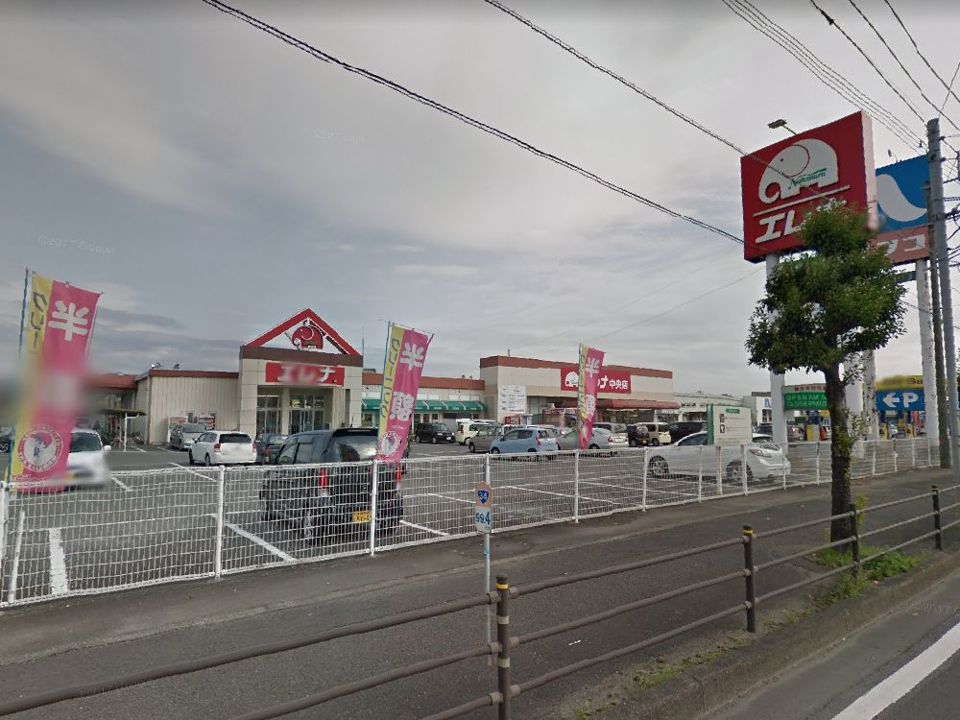 近くのエレナ大村中央店まで685m(徒歩9分)