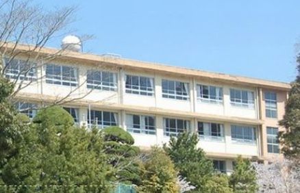 近くの長崎市立古賀小学校まで1,686m(徒歩22分)