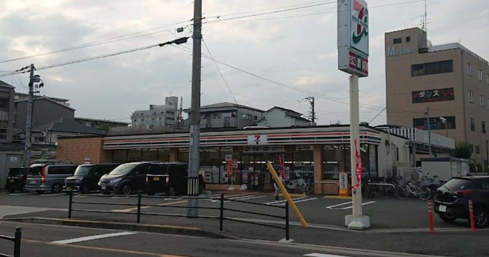 近くのセブンイレブン 大阪緑1丁目店まで227m（徒歩3分）