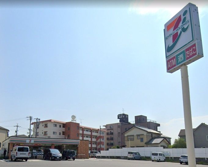 近くのセブンイレブン 名古屋高針3丁目店まで892m（徒歩12分）