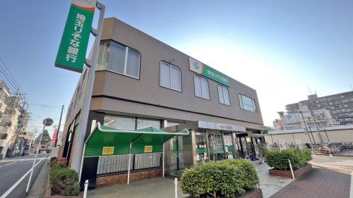 近くの埼玉りそな銀行まで823m(徒歩11分)