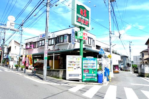 近くのスーパーまで125m（徒歩2分）