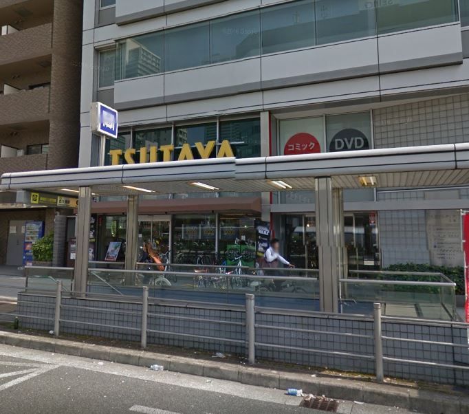 近くのＴＳＵＴＡＹＡ 北堀江店まで206m（徒歩3分）