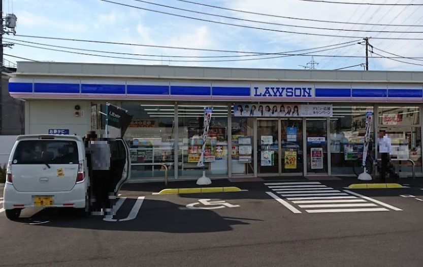 近くのローソン岡山神田町二丁目店まで642m(徒歩9分)