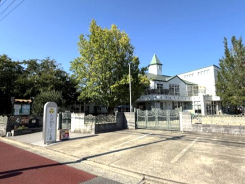 近くの島田保育園まで638m（徒歩8分）