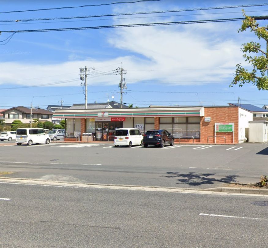 近くのセブンイレブン 岡山千鳥町店まで562m（徒歩8分）