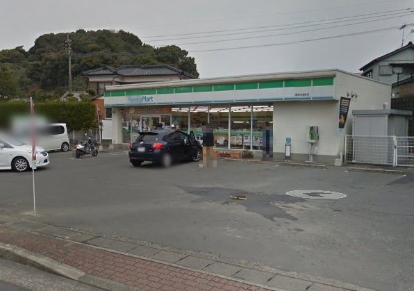近くのファミリーマート 諫早天満町店まで751m(徒歩10分)