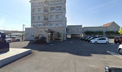 近くの谷病院まで455m（徒歩6分）