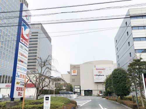 近くの深川ギャザリアまで611m（徒歩8分）