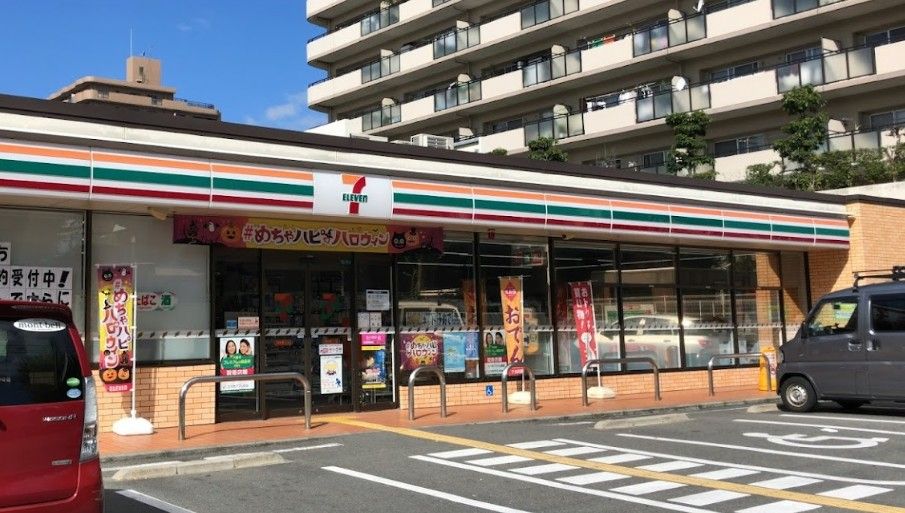 近くのセブンイレブン 大阪友渕町3丁目店まで437m（徒歩6分）