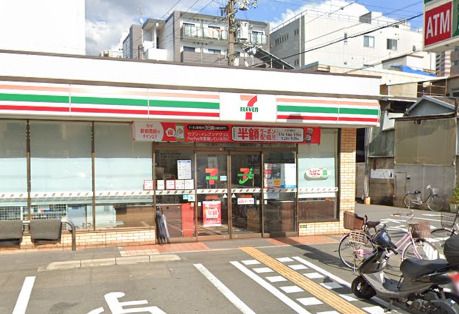 近くのセブンイレブン 大阪大淀中店まで496m(徒歩7分)