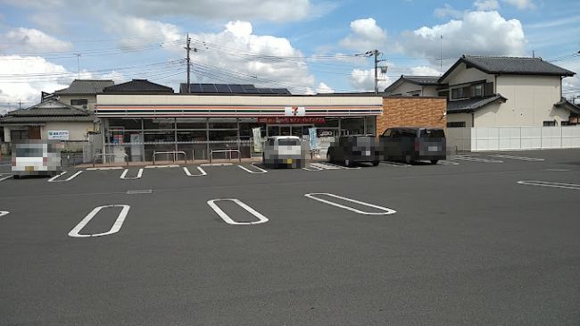 近くのセブンイレブン 太田市高林東町店まで564m（徒歩8分）