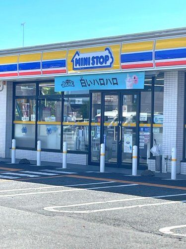 近くのミニストップ 太田浜町店まで588m(徒歩8分)