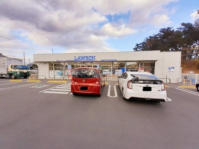 近くのローソン 前橋朝倉町四丁目店まで1,786m(徒歩23分)