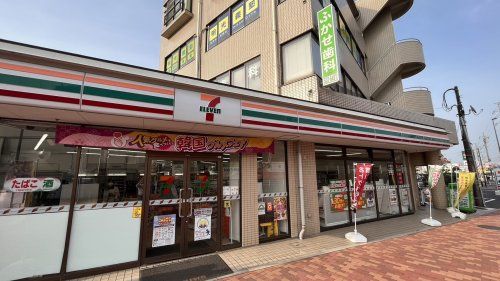 近くのセブン-イレブン 立川 武蔵砂川駅前店まで576m(徒歩8分)