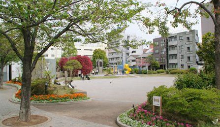 近くの西蒲田公園まで460m(徒歩6分)
