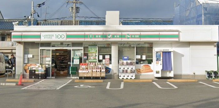 近くのローソンストア100門真千石西町店まで414m(徒歩6分)