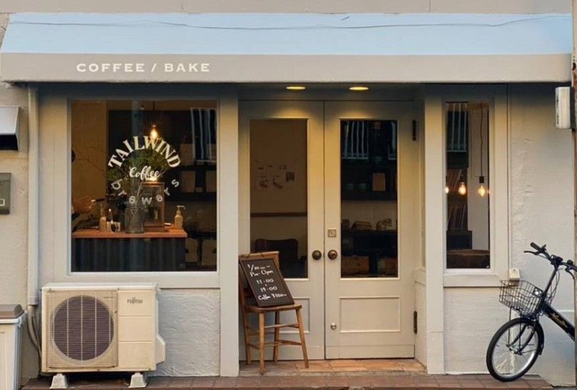 近くのTAILWIND coffee brewersまで408m（徒歩6分）