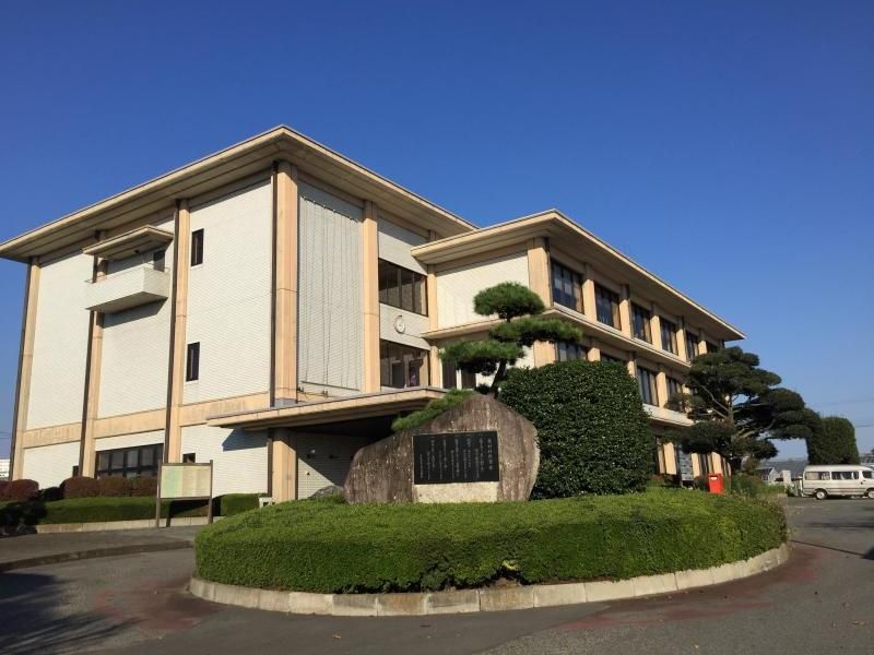 近くの伊勢崎市あずま支所まで2,164m(徒歩28分)