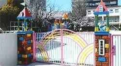 近くの認定こども園香里幼稚園まで885m（徒歩12分）