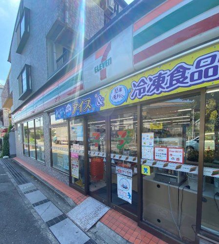 近くのセブンイレブン 枚方中宮東之町店まで458m（徒歩6分）