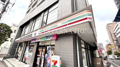 近くのセブンイレブンまで1,384m（徒歩18分）