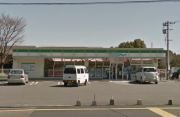 近くのファミリーマート共栄店まで481m（徒歩7分）