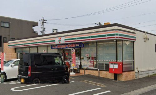近くのセブンイレブン 名古屋砂原町店まで1,417m(徒歩18分)