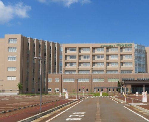 近くの小千谷総合病院まで255m（徒歩4分）