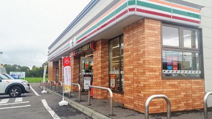 近くのコンビニまで394m（徒歩5分）