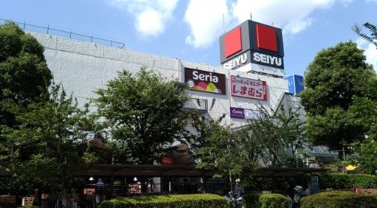 近くの西友 東陽町店まで470m（徒歩6分）