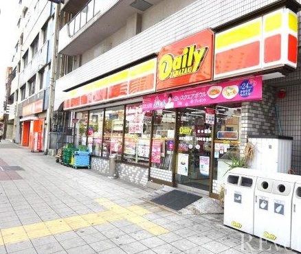 近くのデイリーヤマザキ 浪速汐見橋店まで273m(徒歩4分)