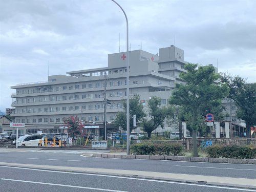 近くの長野赤十字病院まで3,645m(徒歩46分)