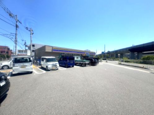 近くのミニストップ 徳島川内町榎瀬店まで437m（徒歩6分）