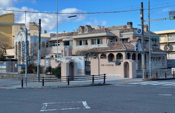近くの希望ヶ丘保育園まで560m（徒歩7分）