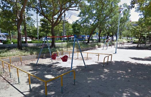 近くの松島公園まで615m（徒歩8分）