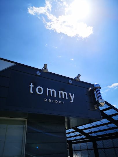 近くのbarber tommyまで1,854m（徒歩24分）