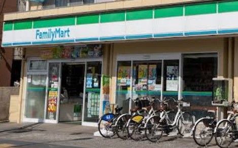 近くのファミリーマート 下連雀店まで492m(徒歩7分)