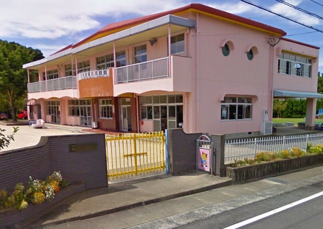 近くの西諫早幼稚園まで430m（徒歩6分）