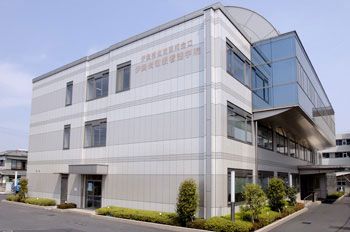 近くの伊勢崎敬愛看護学院まで447m(徒歩6分)