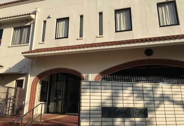 近くの大阪市立栄小学校まで463m(徒歩6分)