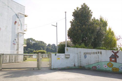 近くの東海市立大田保育園まで596m（徒歩8分）