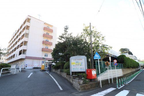 近くの衣笠病院まで517m（徒歩7分）